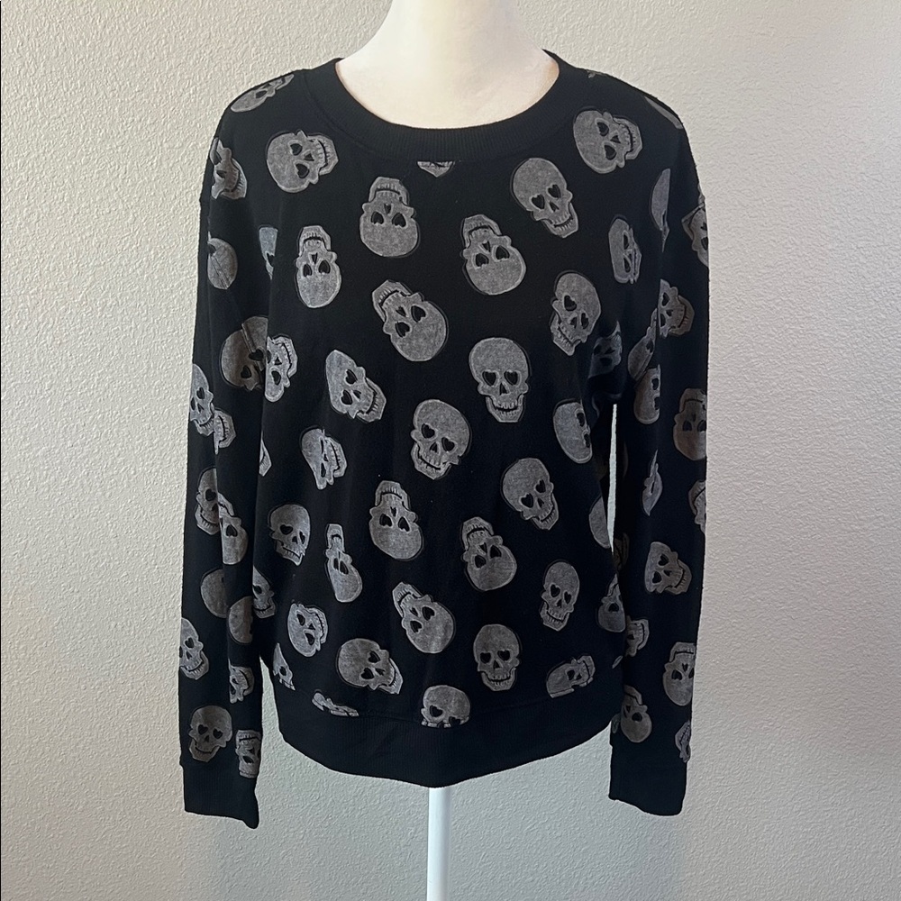 No Boundaries Skull Print Crewneck Sweatshirt Black Juniors Medium